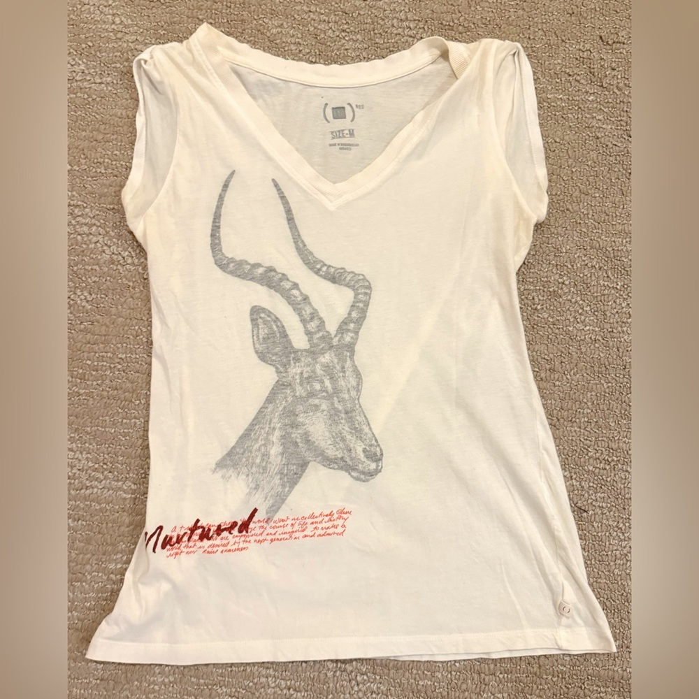 GAP Cream Tank Top with Antelope Graphic